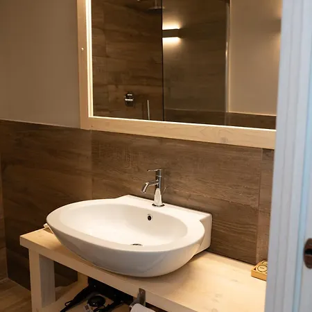 Il Vecchio Ippocastano (adults Only) Apartman