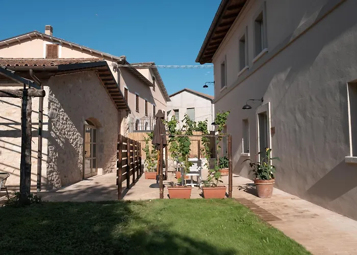 Il Vecchio Ippocastano (adults Only) カーシャ