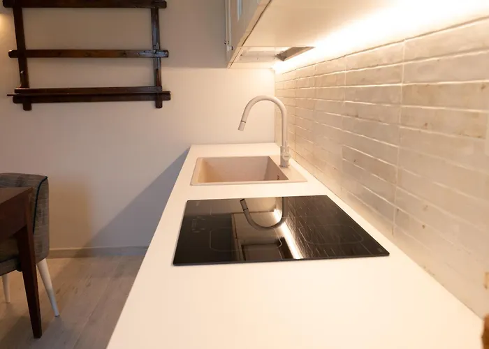 Il Vecchio Ippocastano (adults Only) * カーシャ